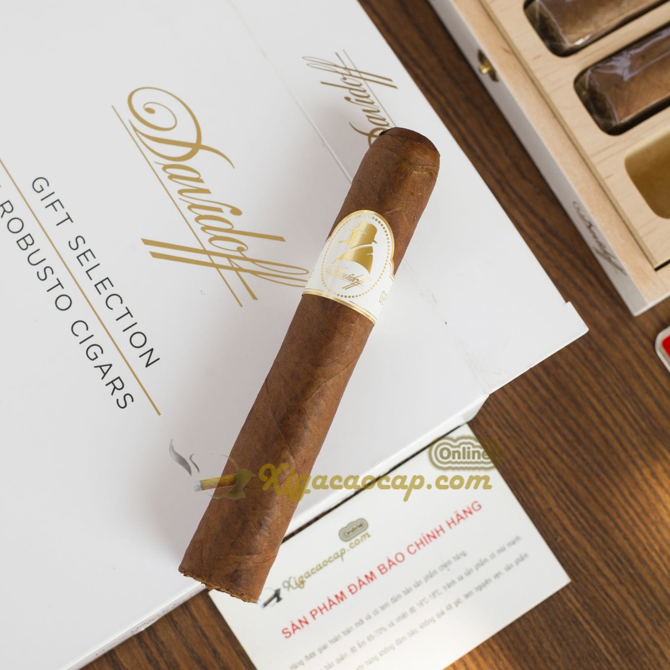 trải nghiệm xì gà Davidoff Gift Selection 5 điếu cao cấp