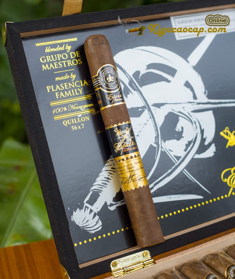 Espada Oscuro không chỉ mang lại trải nghiệm hút tuyệt vời mà còn thể hiện sự tinh xảo trong từng chi tiết