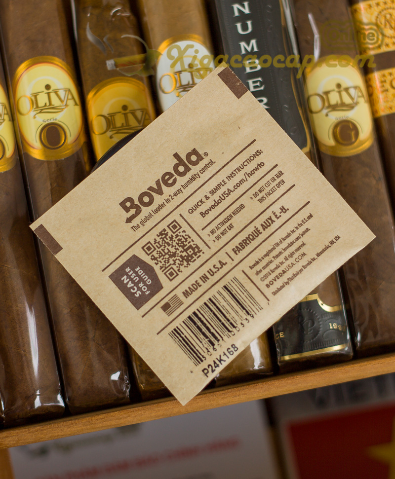 Boveda kiểm soát độ ẩm 2 chiều là công nghệ giúp duy trì độ ẩm ổn định bằng cách tự động hấp thụ hơi nước khi không khí quá ẩm hoặc giải phóng hơi nước khi không khí quá khô.