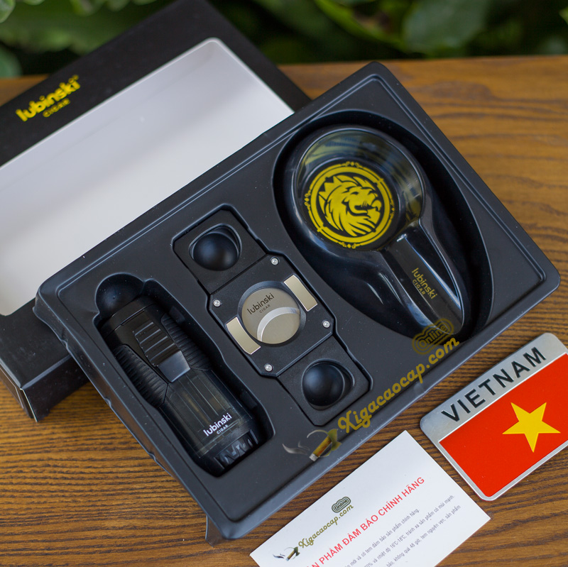 Bộ phụ kiện Lubinski B3 Thiết kế mạnh mẽ, phối màu đen – vàng kim tạo cảm giác sang trọng