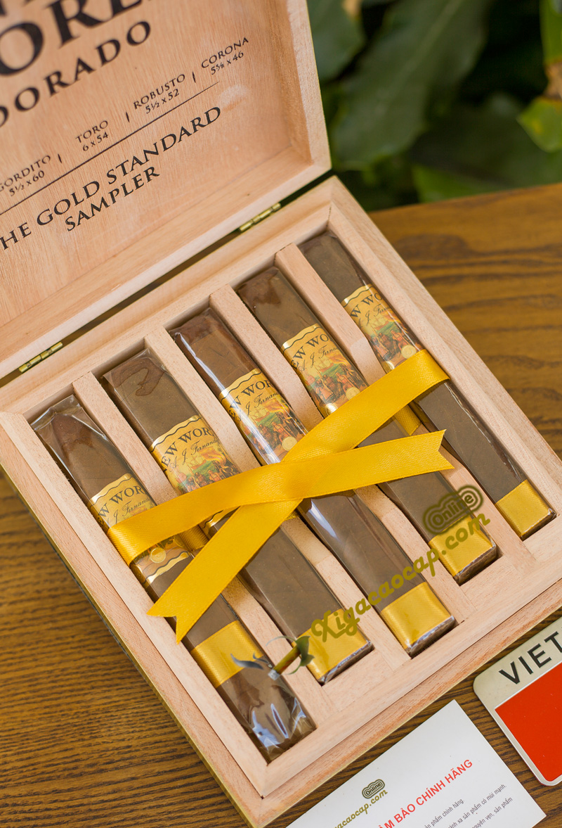 5 điếu bao gồm từ Churchill Kéo dài cảm giác thư thái. Cho đến Robusto (5.5 x 52) – Đậm đà, cân bằng