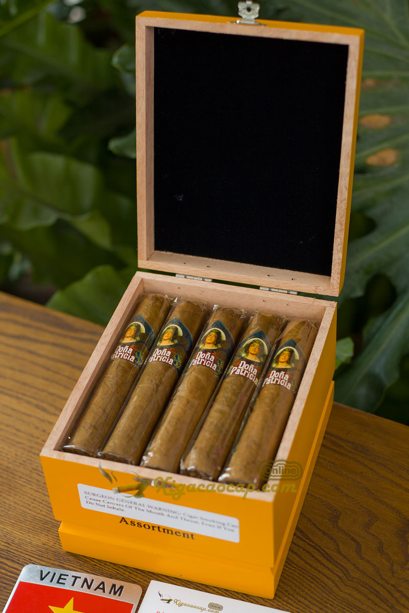 Hộp gỗ 15 điếu – kiểu hộp cedar đơn giản, bảo quản tốt