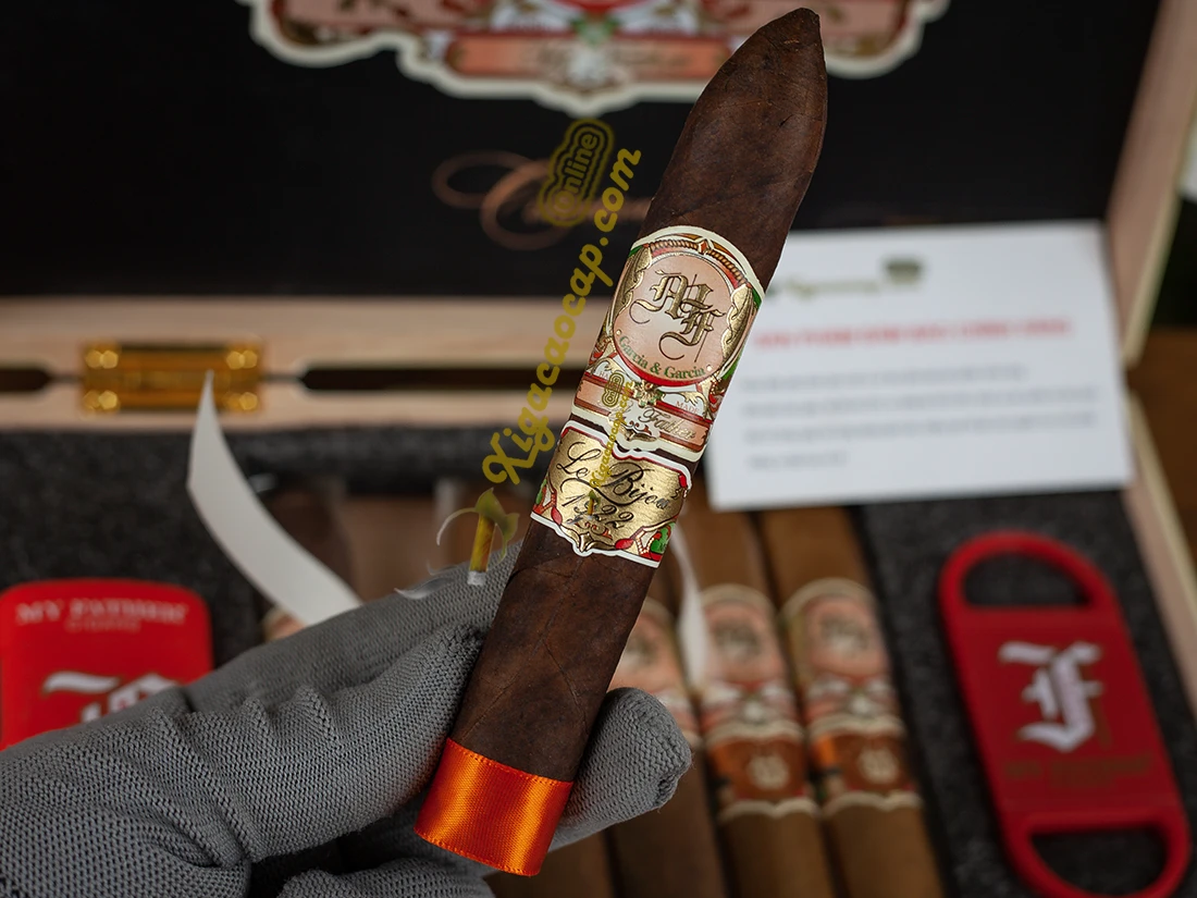 Xì gà My Father Le Bijou 1922 Belicoso trong bộ sampler