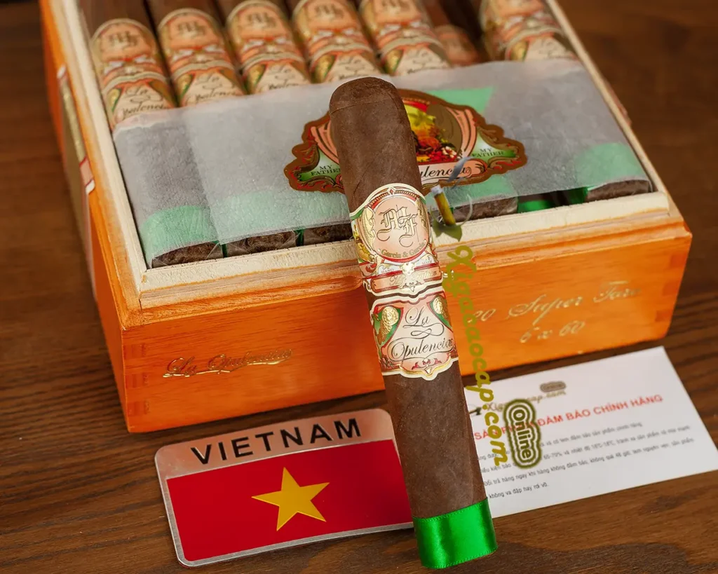 Xì gà My Father La Opulencia Super Toro bên hộp gỗ chính hãng