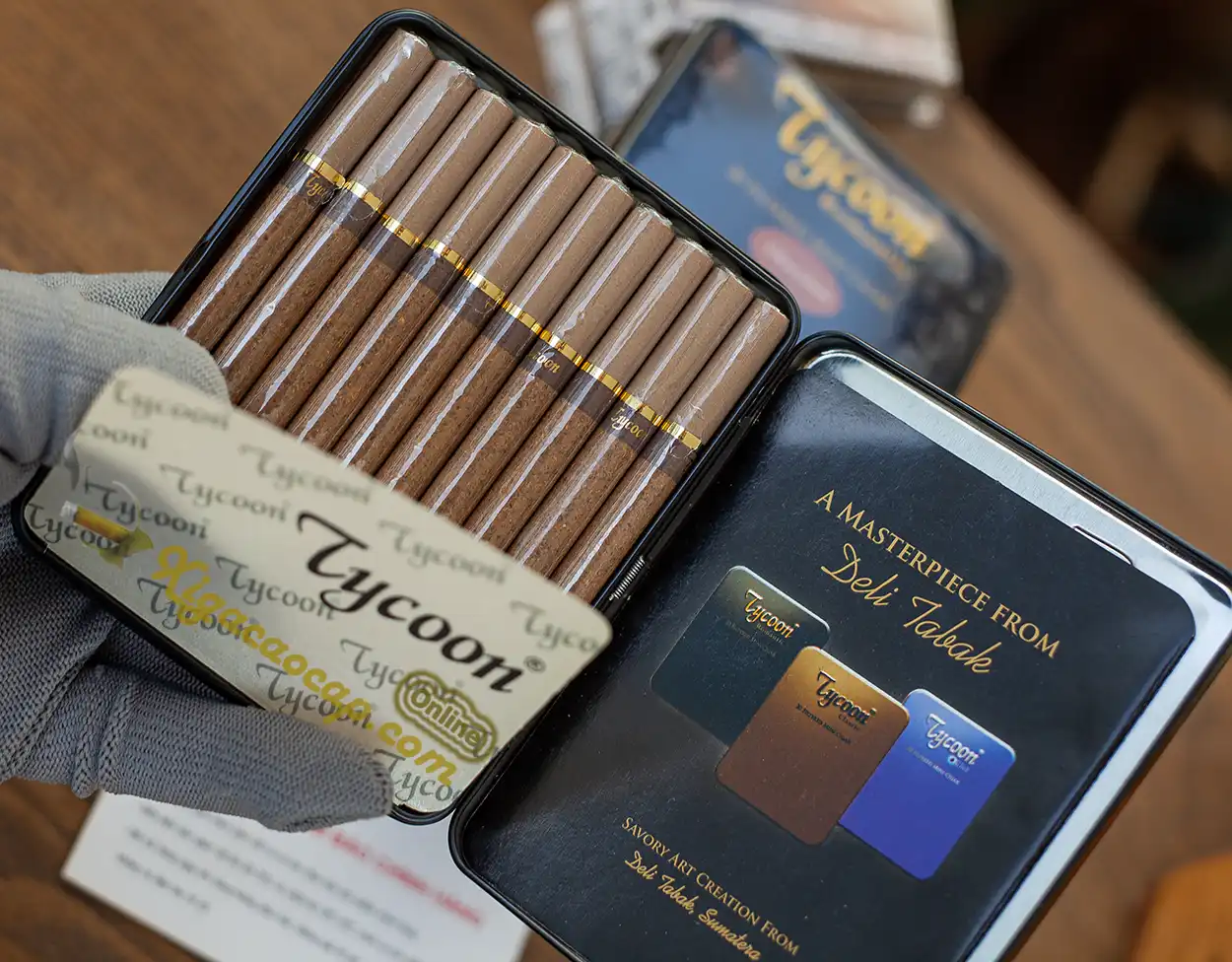 Trải nghiệm mở hộp xì gà Tycoon Mini Cigars Chocolate