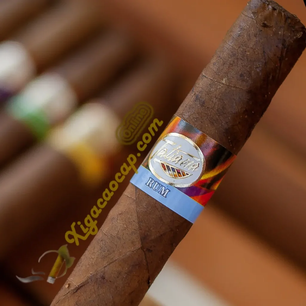 Chi tiết tem cuốn của Tatiana Classic Rum Cigars
