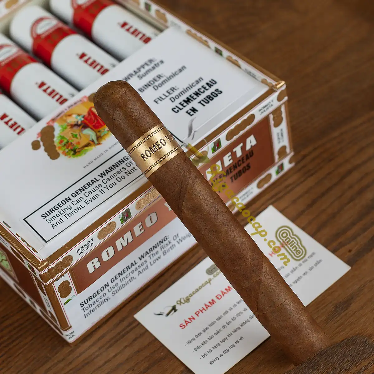 Chi tiết cấu trúc lá quấn và vòng tem xì gà Romeo Y Julieta 1875 Clemenceau