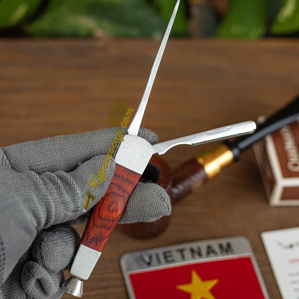 Mở đồng thời que thông tẩu và gõ dầm thuốc Lubinski 3 trong 1