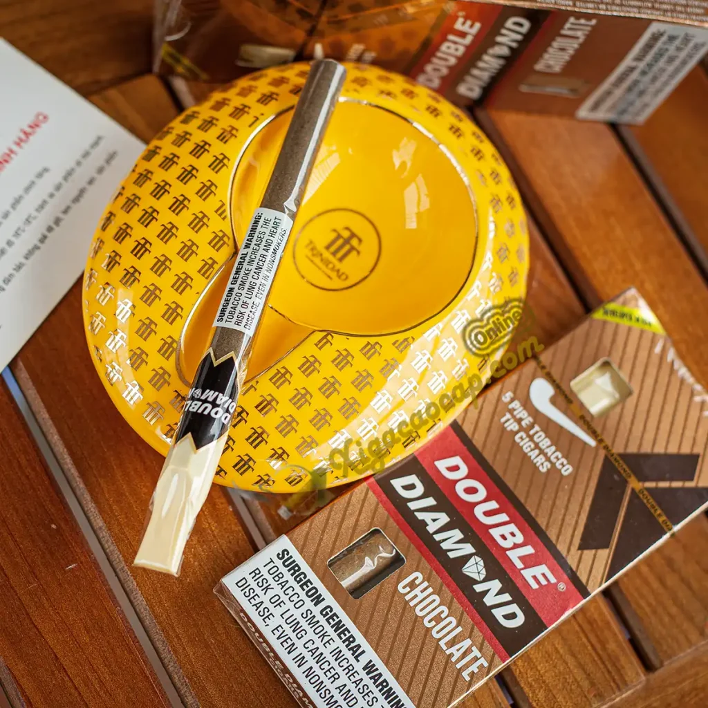 Dieu xi ga Double Diamond Chocolate dau nhua plastic tip tren gat tan