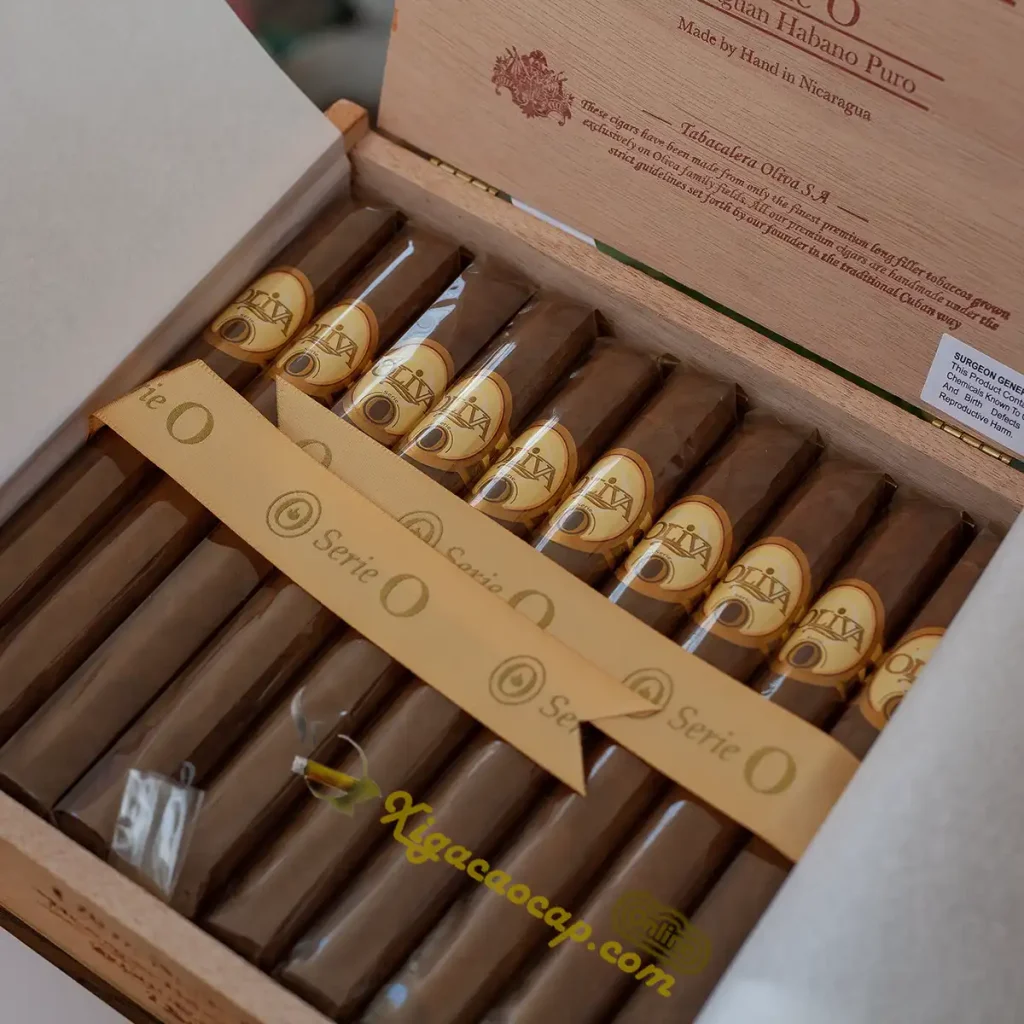 Hop mo 20 dieu xi ga Oliva Serie O Churchill xep deu