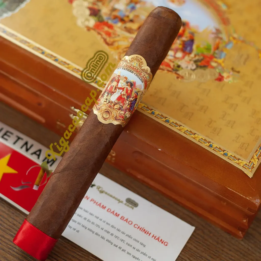 Cấu trúc chi tiết điếu lẻ xì gà My Father La Antiguedad Super Toro với các gân lá mịn màng nhỏ gọn.