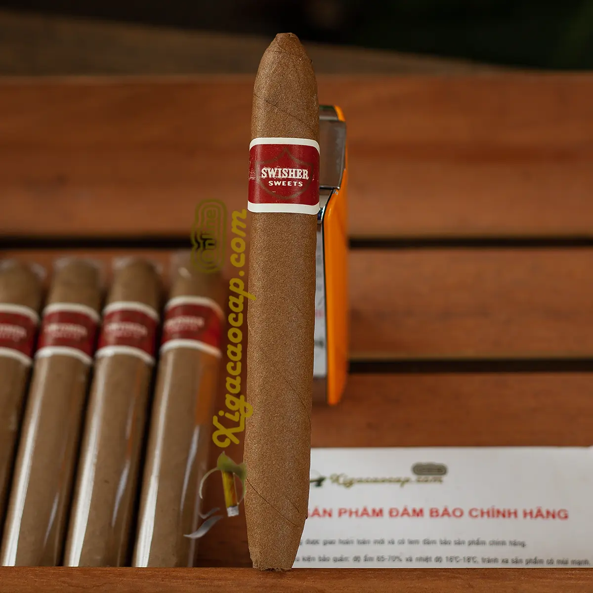 Cận cảnh cấu trúc một điếu xì gà Swisher Sweets Perfecto với phom dáng thon hai đầu độc đáo và vòng đo bốn mươi.